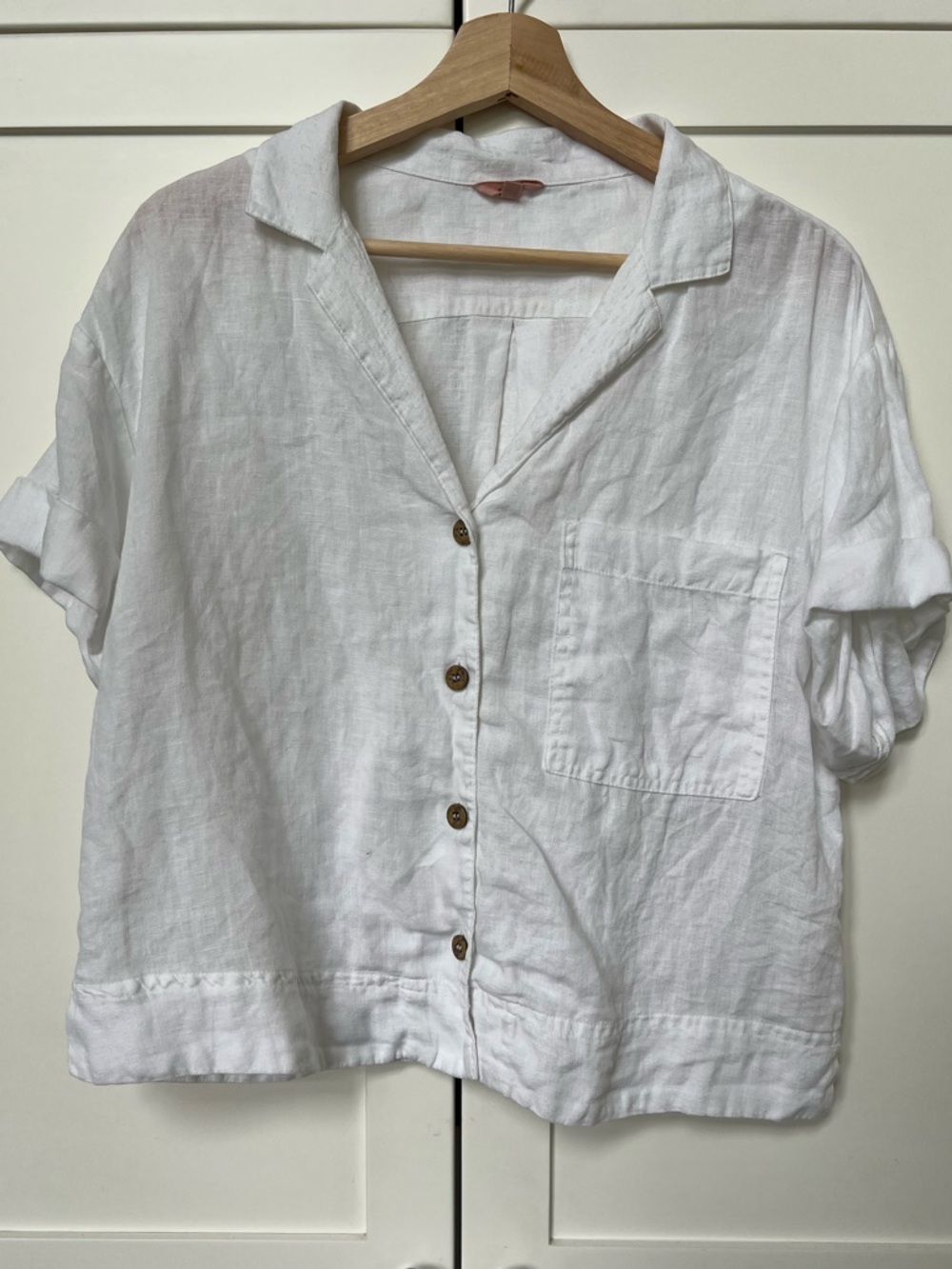 Cropped white linen camp blouse M
